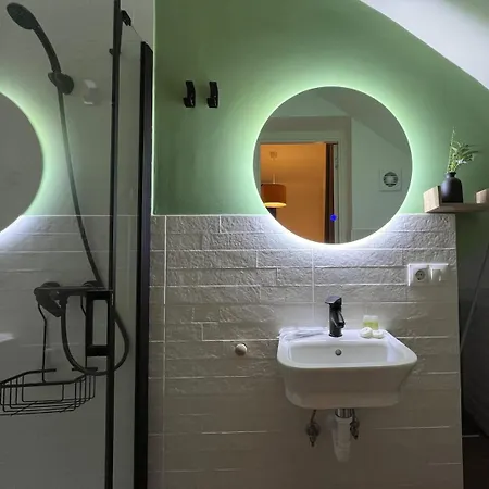 Alhondiga Luxury Lägenhet *